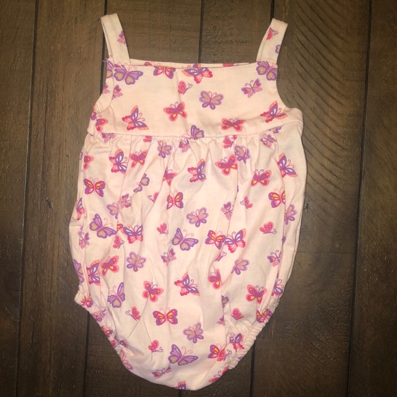 🌼 3 Tank Tops onsies - Picture 8 of 10